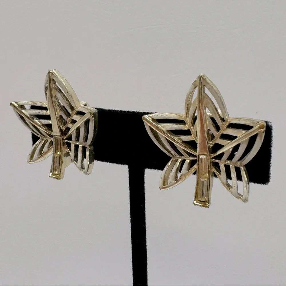 CORO Vintage Gold-Tone Crystal & Enamel Leaf Clip-On Earrings